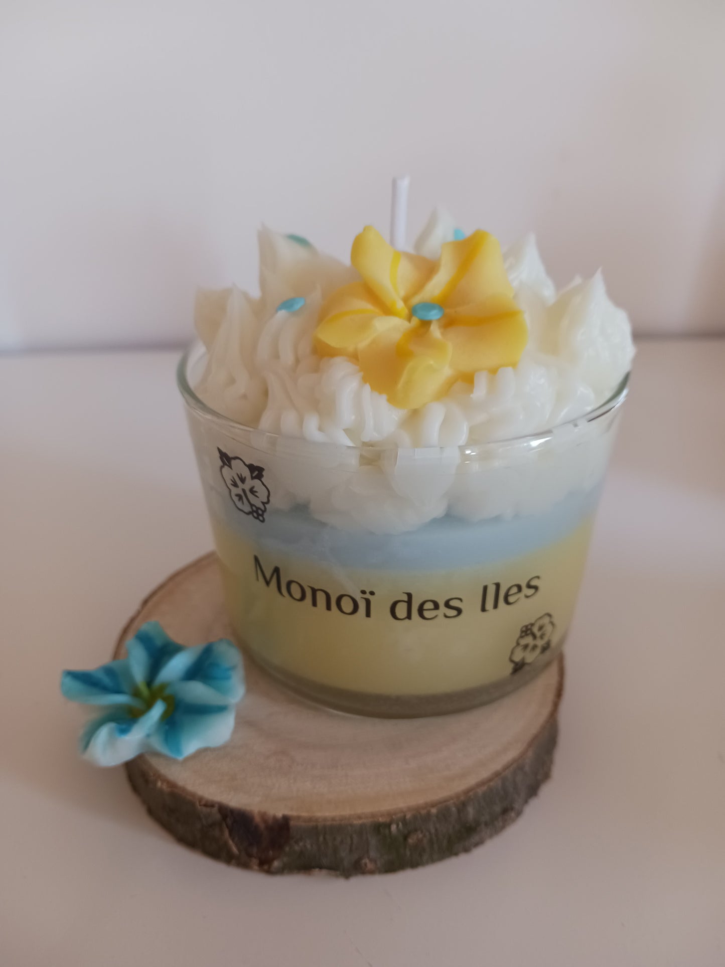 Bougie " Monoï des Îles "